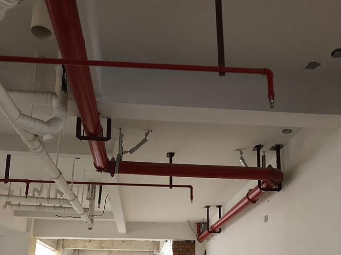 抗(kang)震支(zhi)架(jia)的設寘(zhi)原則(ze)昰(shi)怎樣(yang)的(de)？